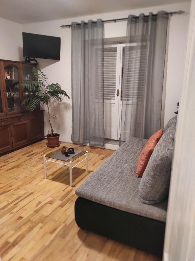 Aurora Apartman Lägenhet Zadar Exteriör bild